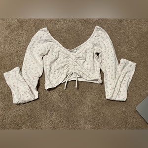 White and pink flowered cropped long sleeve